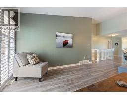 19 SOMERSET Drive UnitNo. 16 - 16