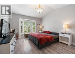 19 SOMERSET Drive UnitNo. 16 - 20