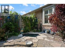 19 SOMERSET Drive UnitNo. 16 - 28