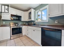 19 SOMERSET Drive UnitNo. 16 - 9
