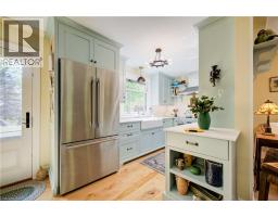 294 HURON Road - 12