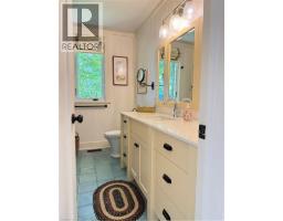 294 HURON Road - 19