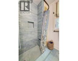 294 HURON Road - 20