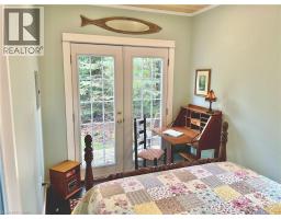 294 HURON Road - 38