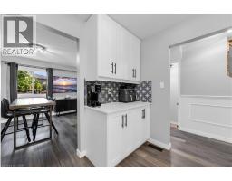 386 HIGHLAND Road W UnitNo. 32 - 10