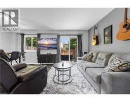 386 HIGHLAND Road W UnitNo. 32 - 11