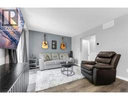 386 HIGHLAND Road W UnitNo. 32 - 15