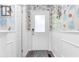 386 HIGHLAND Road W UnitNo. 32 - 4
