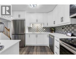 386 HIGHLAND Road W UnitNo. 32 - 9