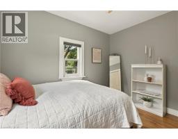 7 EAST Street N - 14