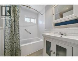 2320 MIDDLESMOOR Crescent - 37