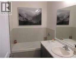 5055 GREENLANE Road UnitNo. 533 - 27