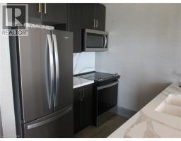 5055 GREENLANE Road UnitNo. 533 - 35