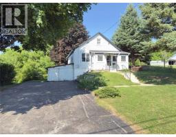 39 KING Street S - 1