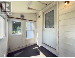 39 KING Street S - 6