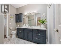 20 ISHERWOOD Avenue UnitNo. 11 - 21