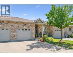 20 ISHERWOOD Avenue UnitNo. 11 - 3