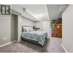 20 ISHERWOOD Avenue UnitNo. 11 - 34