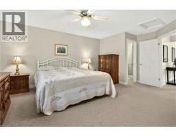31 SPENCER Crescent - 27
