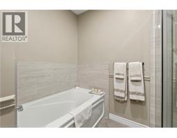 31 SPENCER Crescent - 30