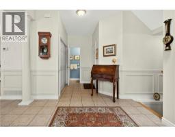 31 SPENCER Crescent - 8