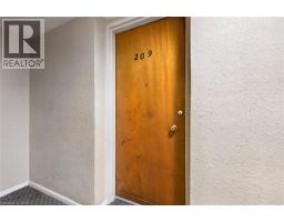 40 ROBINSON Street UnitNo. 209 - 10
