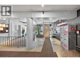 40 ROBINSON Street UnitNo. 209 - 6
