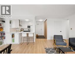 18 HOLBORN Court UnitNo. 506 - 8