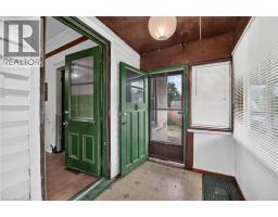 37 PAGE Street - 15