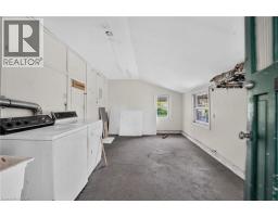 37 PAGE Street - 16