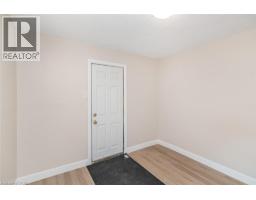 60 KEITH Street - 17