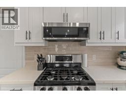 340 UPPER GAGE Avenue - 6