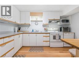 339 DANIEL Crescent - 25