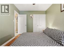 569 PARKSIDE Crescent - 26