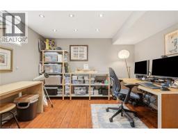 569 PARKSIDE Crescent - 33