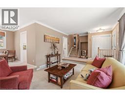 569 PARKSIDE Crescent - 6
