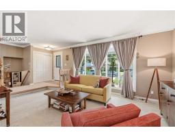 569 PARKSIDE Crescent - 9