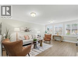 82 SZOLLOSY Circle - 6
