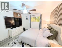 22 RIVERDALE Drive UnitNo. 1 - 14