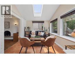 254 SOUTHWOOD Drive - 13