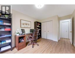 519 YORKSHIRE Drive - 19