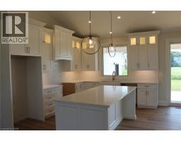 348 HART Road - 6