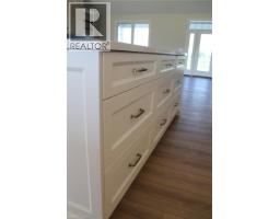 348 HART Road - 8