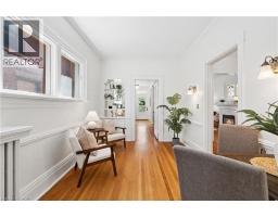25 W SUFFOLK Street W - 14