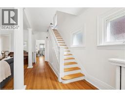 25 W SUFFOLK Street W - 25