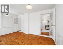 25 W SUFFOLK Street W - 36