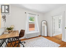 25 W SUFFOLK Street W - 40