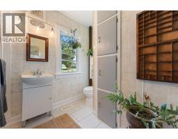 392 WINDHAM ROAD 7 - 21