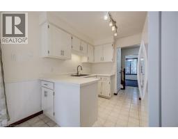 197 SOUTHWOOD Drive - 15