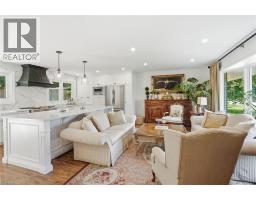 2 JAMESON Drive - 9